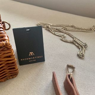 Bolso Paco Martínez con dos correas