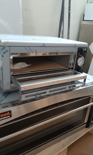 HORNO PARA PIZZA DE USO DOMESTICO Y PROFESIONAL