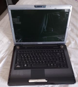 Portátil Toshiba A300-1BH