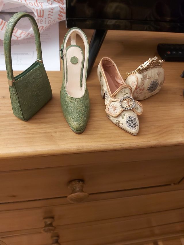 Zapatitos y bolsitos