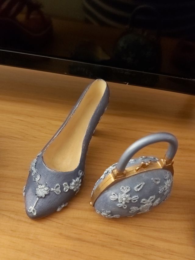 Zapatitos y bolsitos