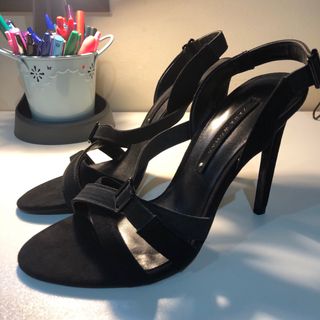 Sandalias tacón Zara