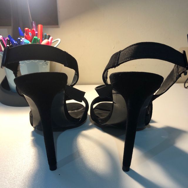 Sandalias tacón Zara