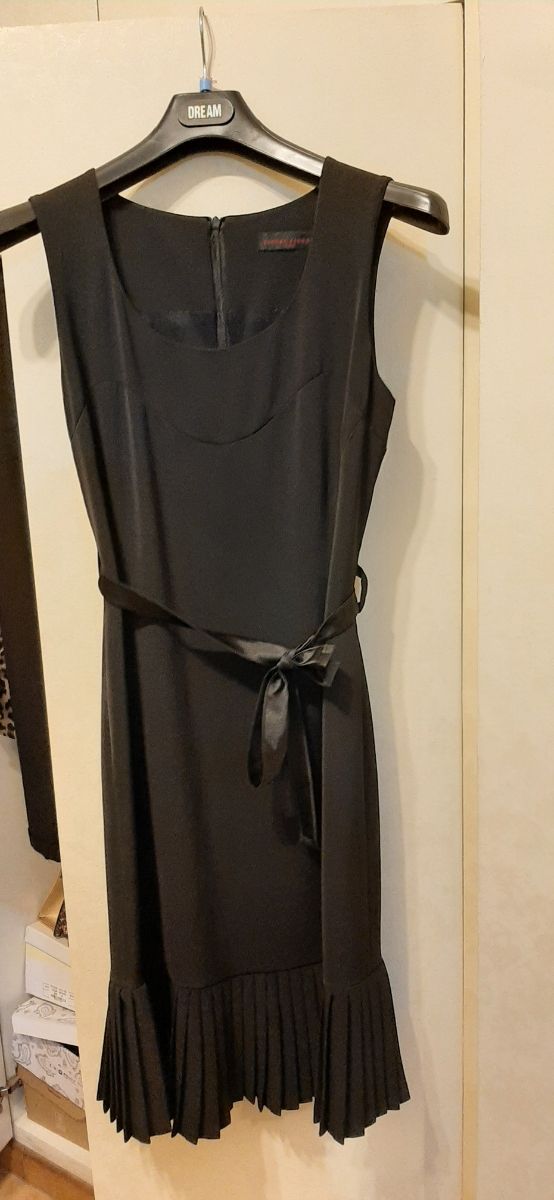 Vestito nero taglia 42
