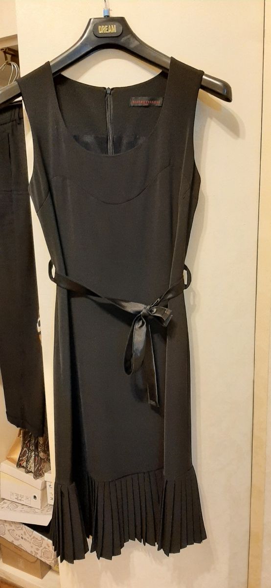 Vestito nero taglia 42