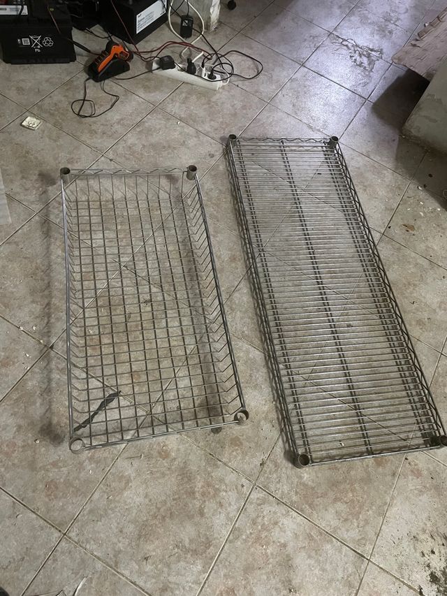 estantes metal acero