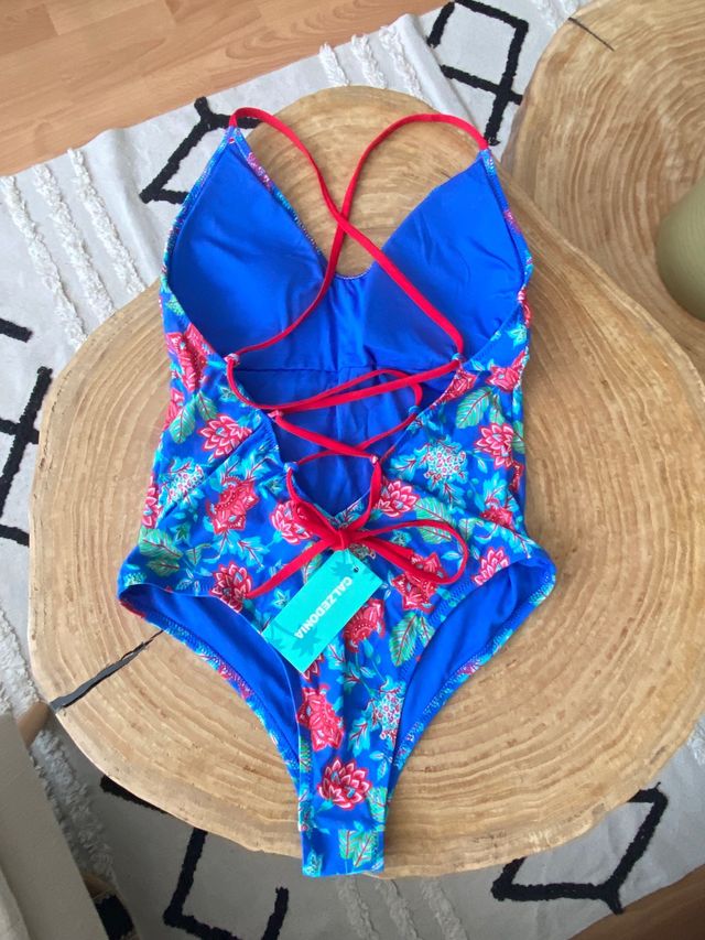 Bañador flores Calzedonia