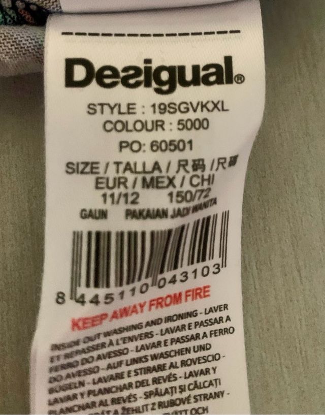 Vestido niña 11, 12 años. Desigual