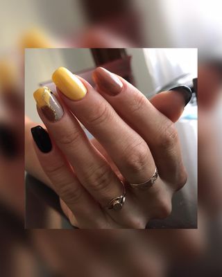 Manicura semipermanente