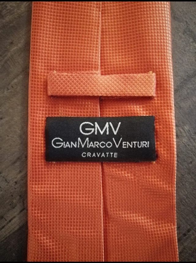 Cravatta GMV arancione