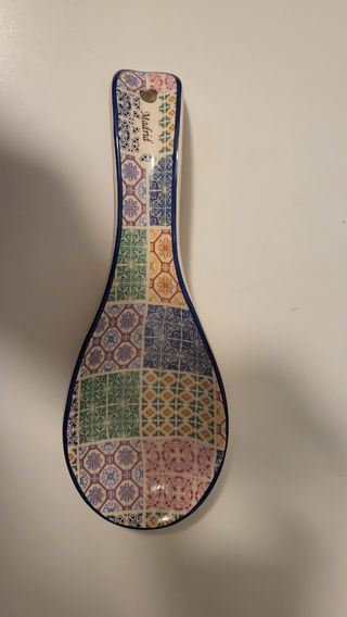 Poggiamestolo ceramica nuovo