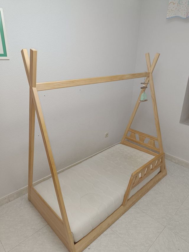 Cama tipi de madera niños