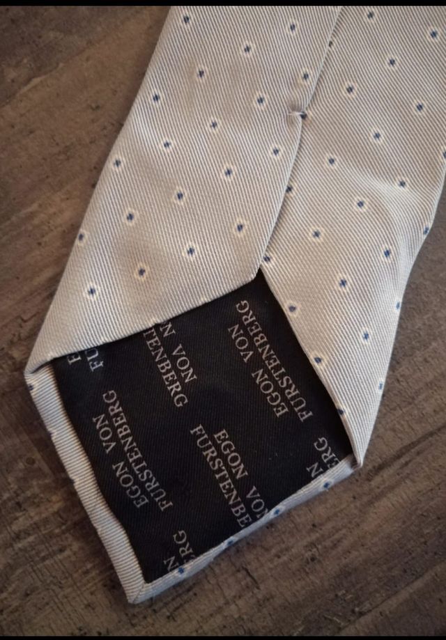 Cravatta 100% seta Made in Italy