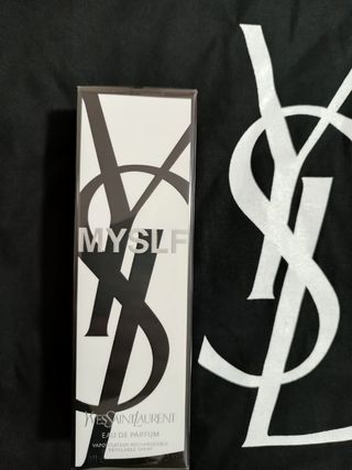Eau de Parfum Myself de YSL.