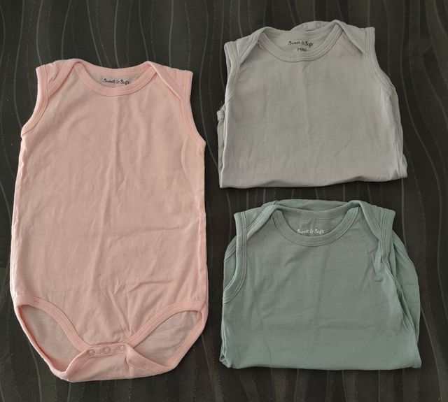 Lote Nº7: Bodys básicos para bebé