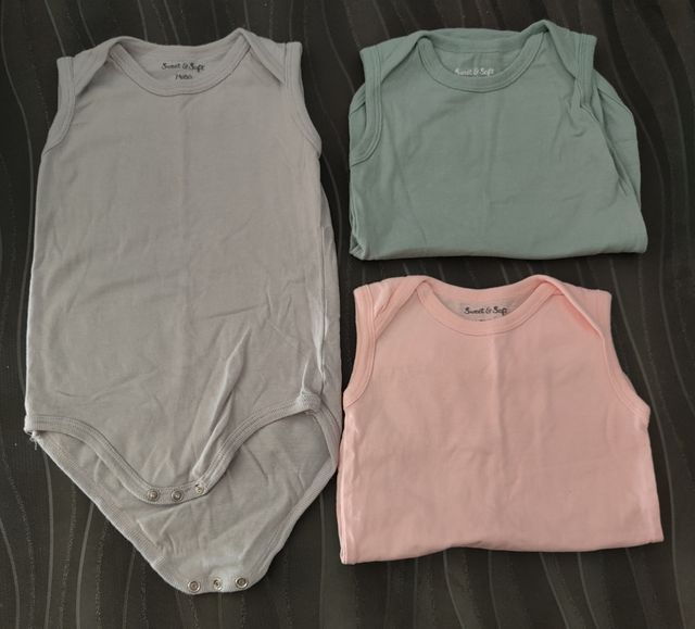 Lote Nº7: Bodys básicos para bebé