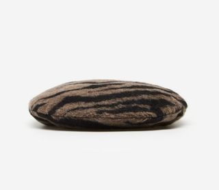 Boina cálida animal print Cortefiel lana Talla U