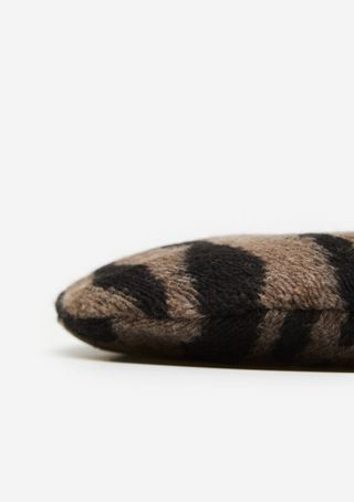 Boina cálida animal print Cortefiel lana Talla U