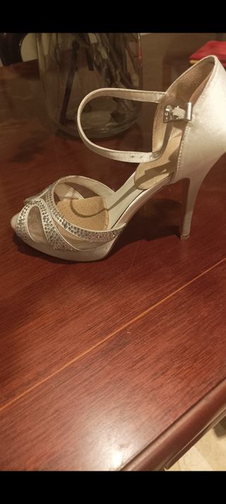 Zapatos de novia membur 