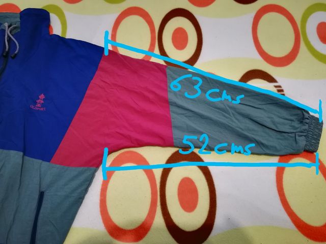 chaqueta chandal vintage ,talla l / xl,hay medidas