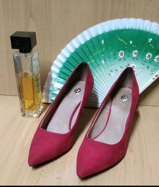 zapato de tacón en terciopelo rojo N. 37