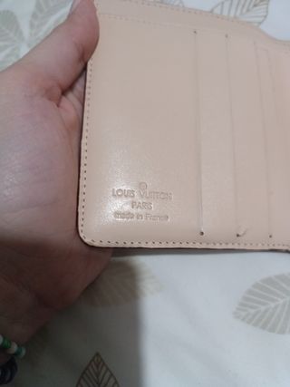 Cartera Louis V.