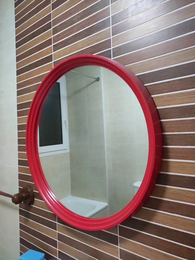 Espejo rojo