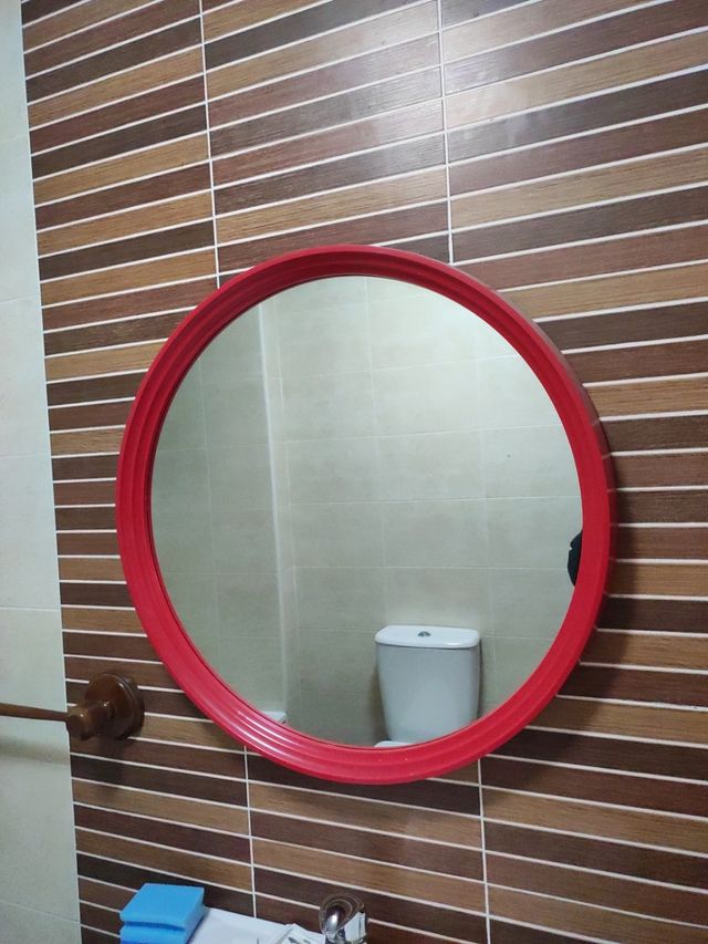 Espejo rojo