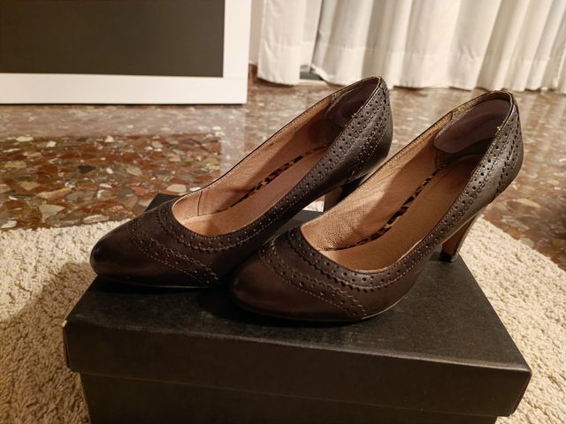 Zapatos de piel Cortefiel 