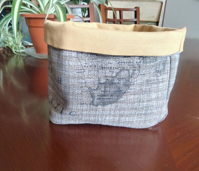 Cesta de tela reversible. Ideas para regalar