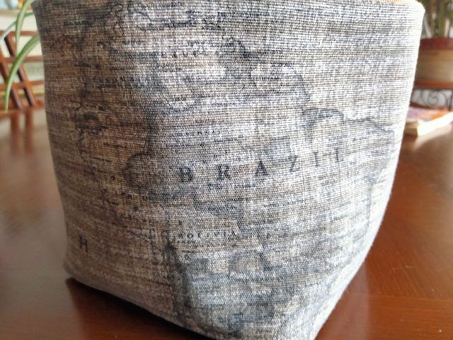 Cesta de tela reversible. Ideas para regalar