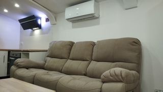 Casa distribuida en dos módulos y terreno de 1.000