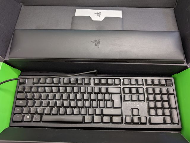 Teclado Razer ORNATA V2