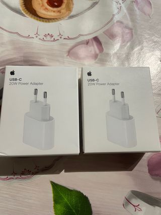 2 box vuoti usb-c apple