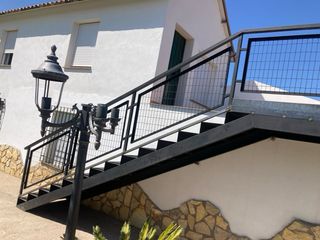 escalera metalica
