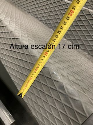 escalera metalica
