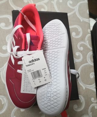 Scarpe da ginnastica marca adidas n39  40