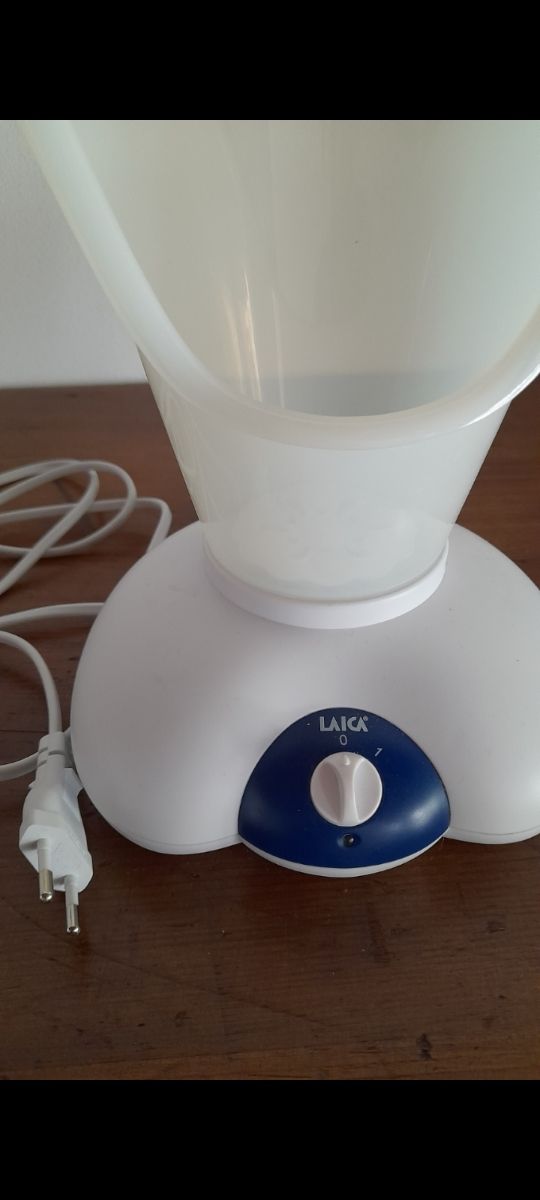 Laica. Sauna vapore viso elettrica