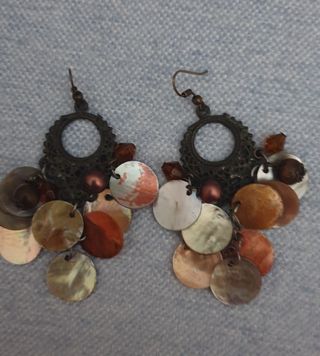 Pendientes con avalorios