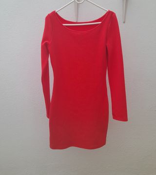 Vestido H&M DIVIDED talla L rojo ajustado