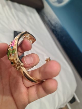Reloj incrustacion de Circonias + 3 regalos
