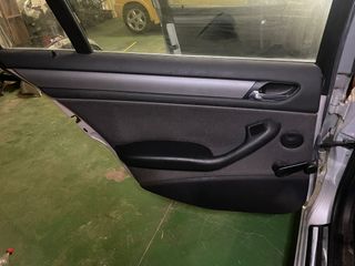 Paneles puertas BMW e46 Touring 325xi