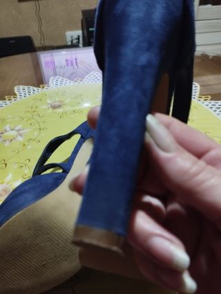 zapatos de tacón y plataformas de ante 8 euros