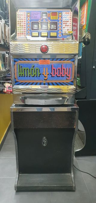 Maquina tragaperras Limon y Baby