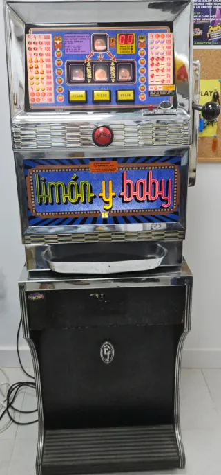 Maquina tragaperras Limon y Baby