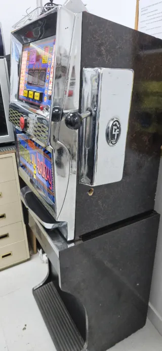 Maquina tragaperras Limon y Baby