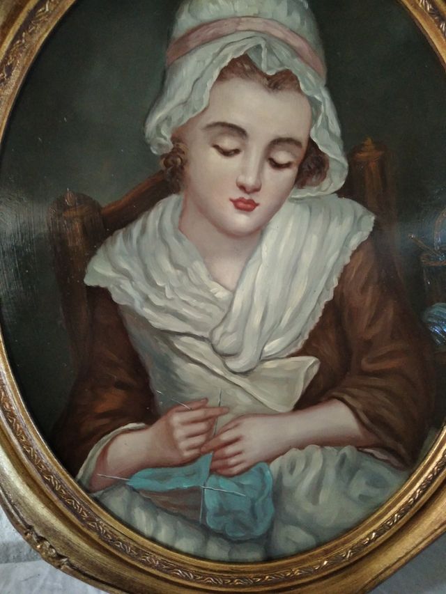 CUANDO OVALADO FIGURA PINTADO SOBRE TABLILLA