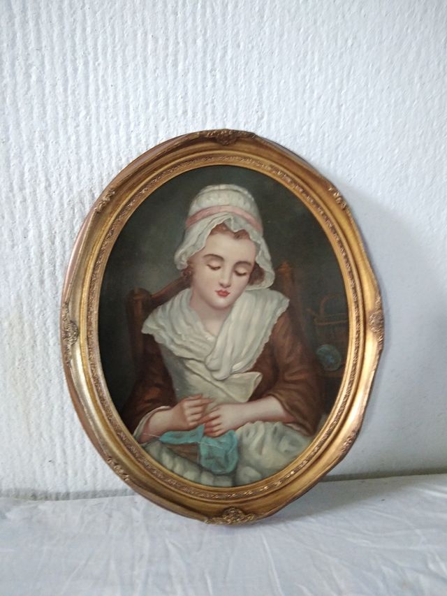 CUANDO OVALADO FIGURA PINTADO SOBRE TABLILLA