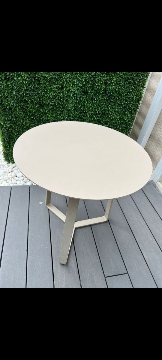 Mesitas exteriores para terraza varios colores