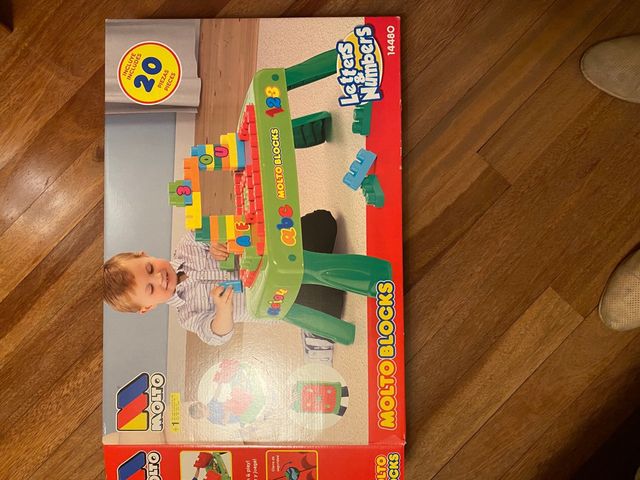 Mesa de bloques Molto